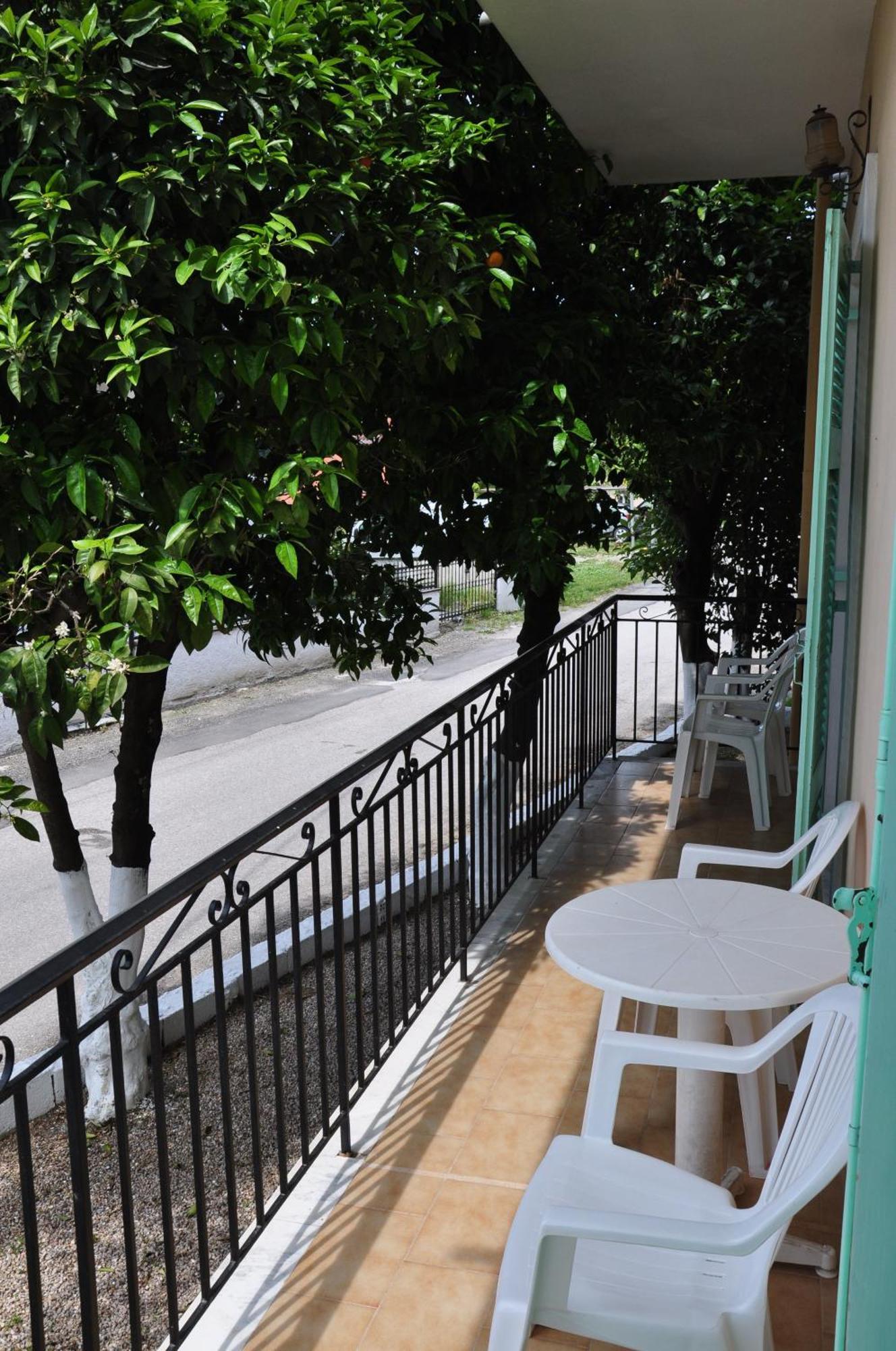 Paraskevi Apartments Ypsos Buitenkant foto