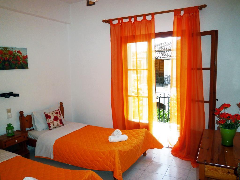 Paraskevi Apartments Ypsos Kamer foto