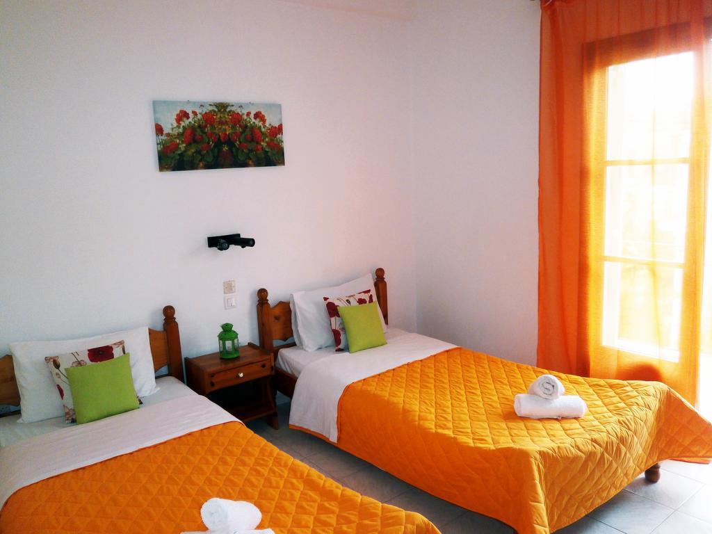 Paraskevi Apartments Ypsos Kamer foto