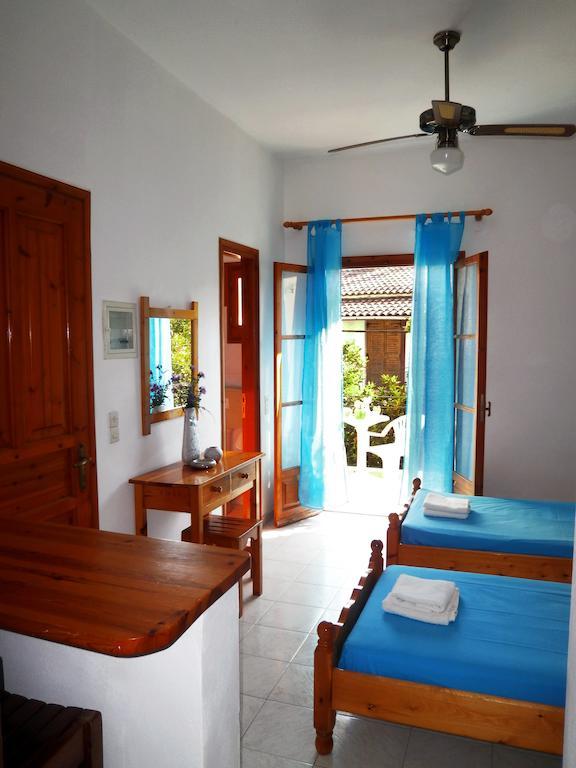 Paraskevi Apartments Ypsos Kamer foto